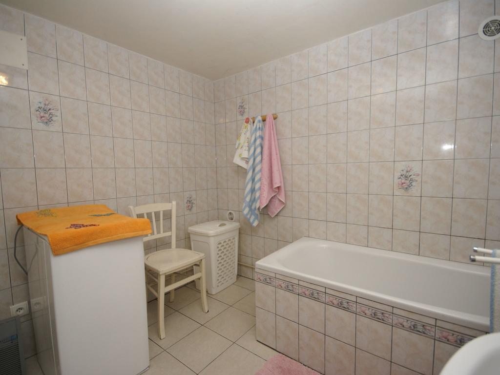 Spacious Holiday Home Near The Forest Esmoulieres Ngoại thất bức ảnh